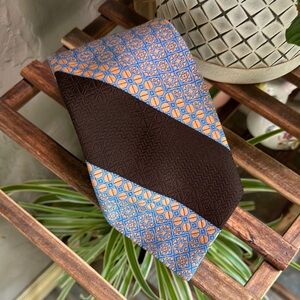 Vintage Brittania brown and peach‎ geometric print neck tie